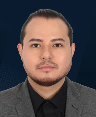 Website Headshot (407 x 495 px) (7)